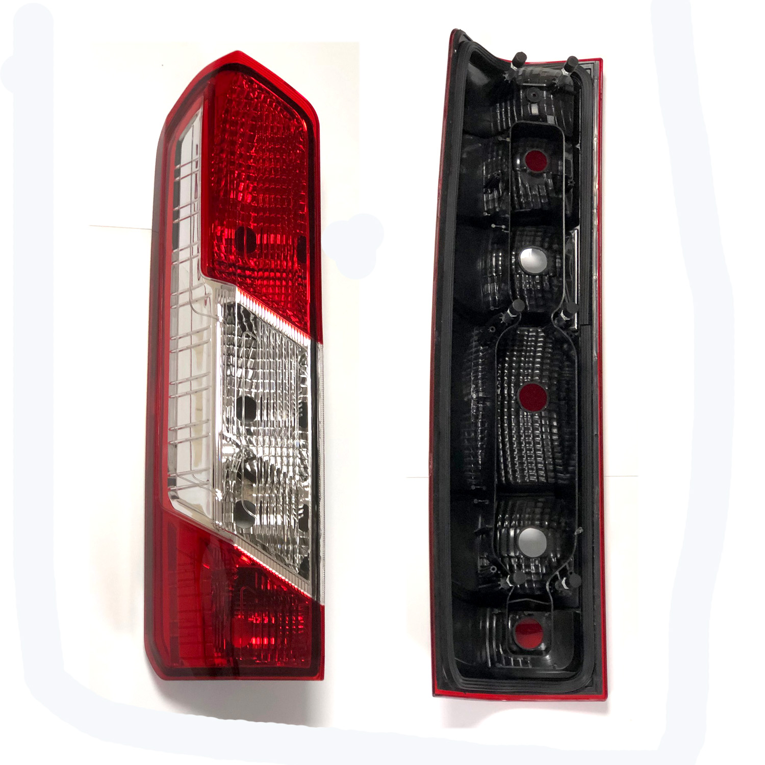 Ford TRANSIT VAN VAN REAR LAMP LIGHT RIGHT HAND ( UK Driver Side ) 2014 to 2020 – REAR LAMP LIGHT