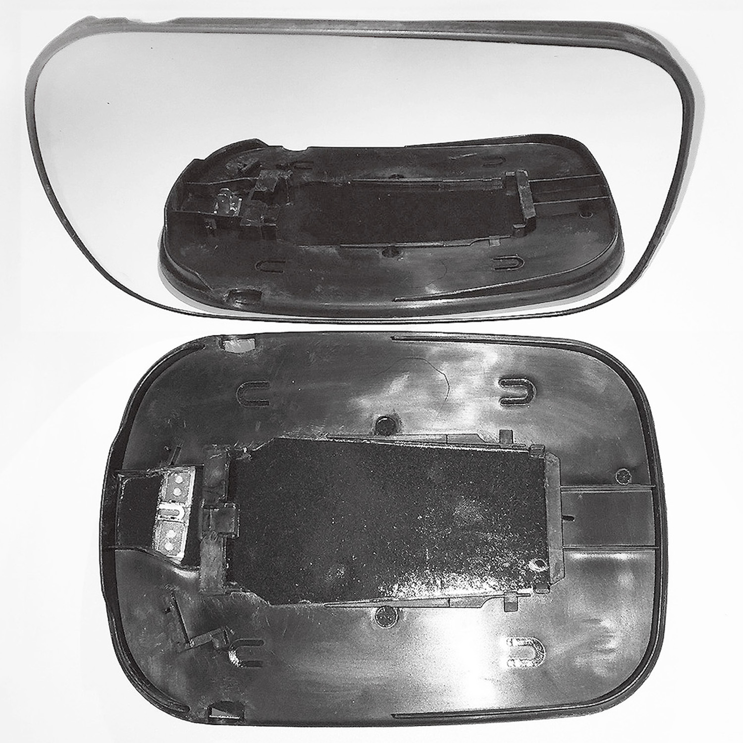 Volvo XC70 Wing Mirror Glass With Base LEFT HAND ( UK Passenger Side ) 2001 to 2006 – Heated Base Convex Mirror
